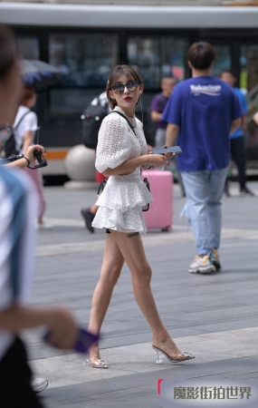 午后遇见美腿高跟小姐姐3A1564[842M]