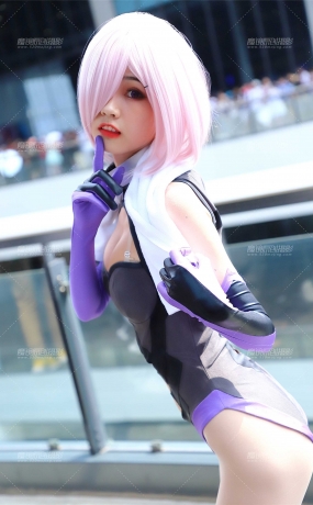 白毛巾coser