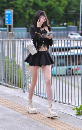 黑色百褶裙长腿 24-07-13-532