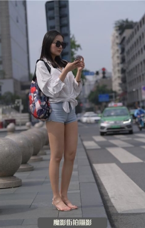 MP932 [一始4K无水印街拍视频+图片] 热裤美女