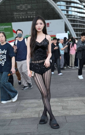 别样的丝腿小姐姐 【图片➕视频】