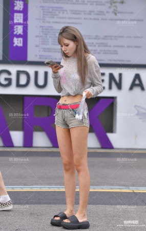热裤拖鞋 24-06-15-44