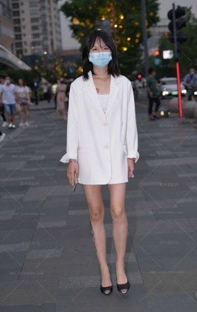 灵魂是朵难养的花/231119-3-83 14P