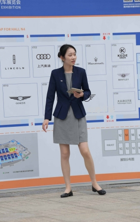 嗨~买车吗？