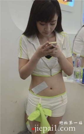性感长发颜值高的美腿美女姐姐。