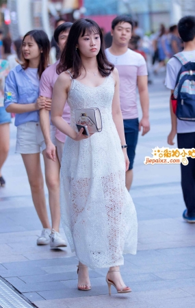 气质街拍长裙美女