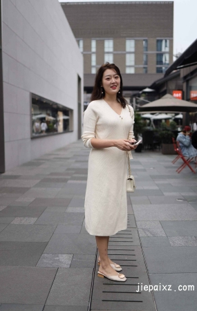 街拍靓丽美女