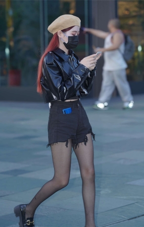 黑丝美眉